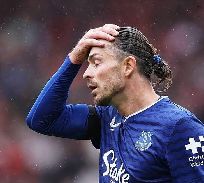 必一运动官方下载-伤缺3月！格拉利什受伤给曼城敲响警钟 再不轮换哈兰德就是下一个|瓜迪奥拉|埃尔林-哈兰德|埃弗顿|博德闪耀|阿斯顿维拉_新浪新闻