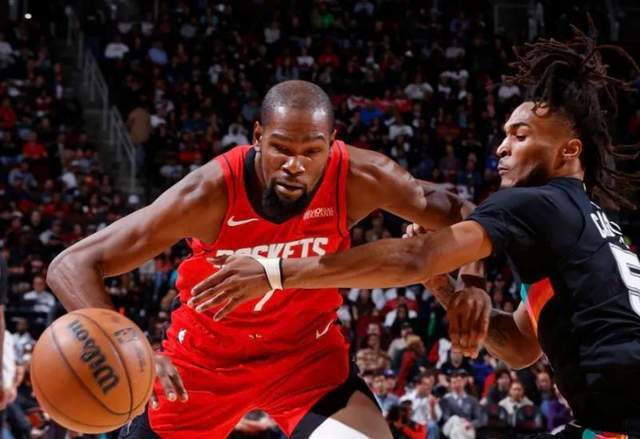 必一体育首页-16分逆转！文班仅21中5，谢泼德21+4天神下凡，火箭迎来期待结局