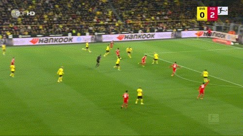 1665304027810069853.gif 犯规2小.gif