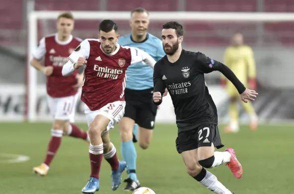 1614299745025084282.jpg 1614299674885.jpg